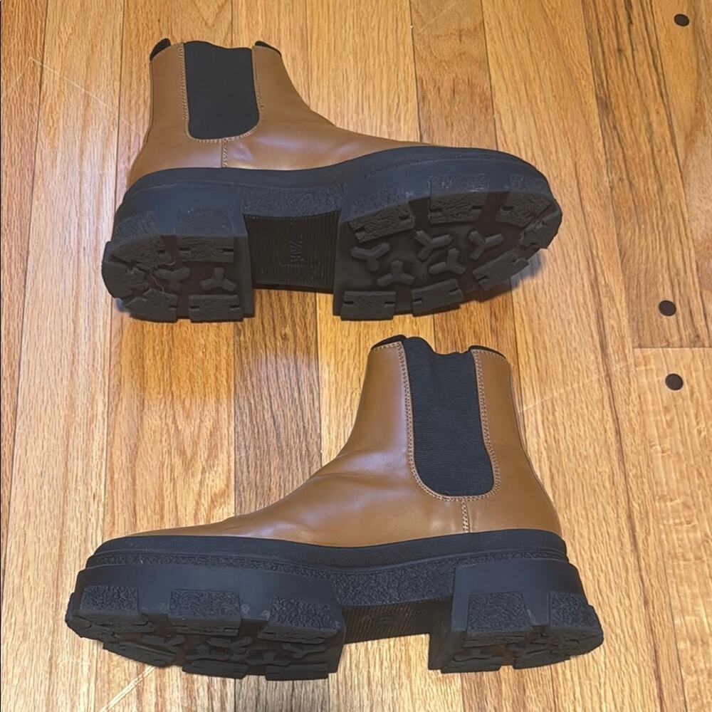 Zara Platform Lug Chelsea Boots Cognac Faux Leather Women’s Sz 39 US 8.5